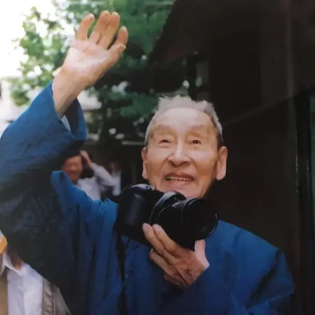 郎静山
